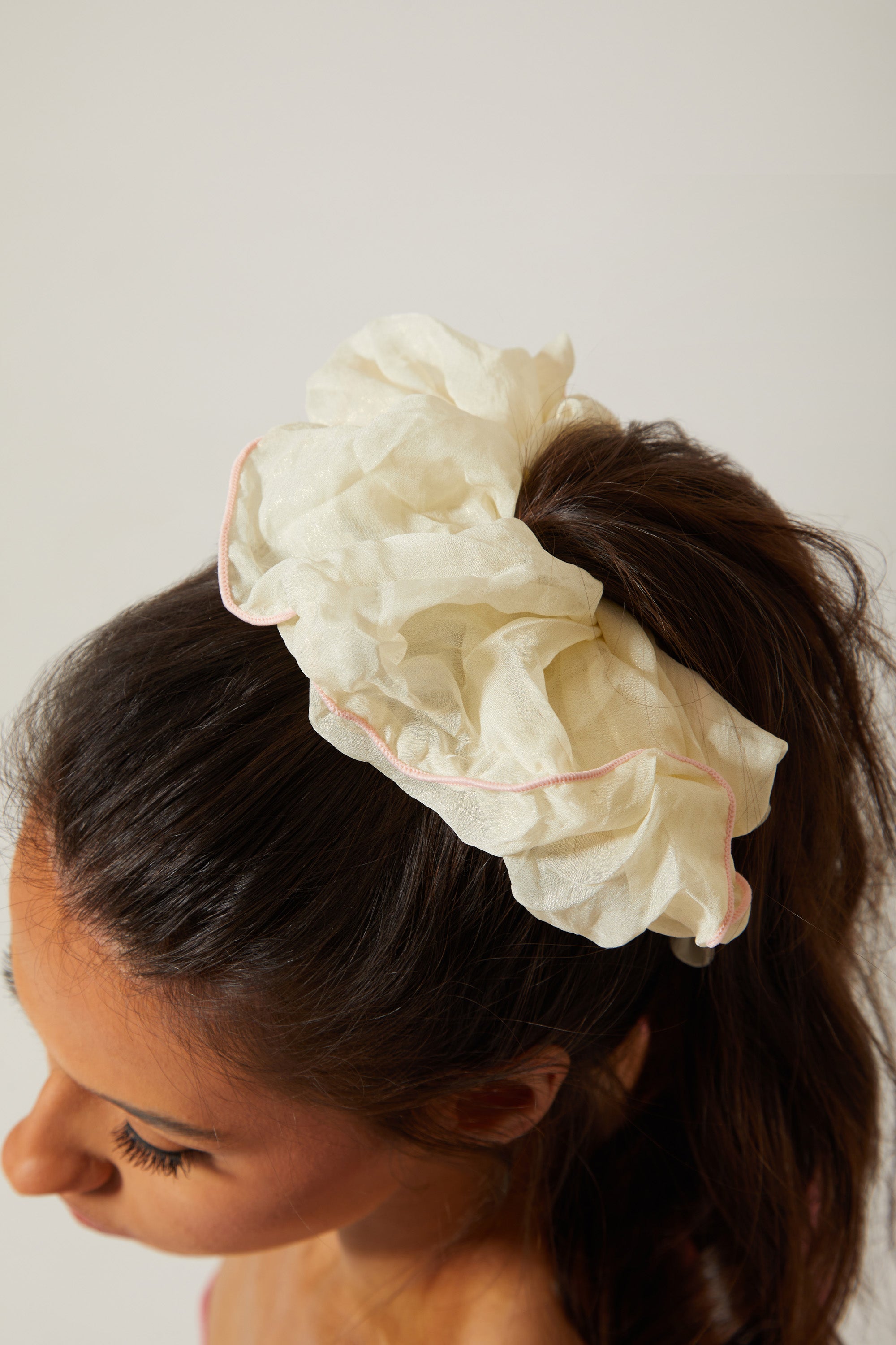 Issy Oversized Scrunchie