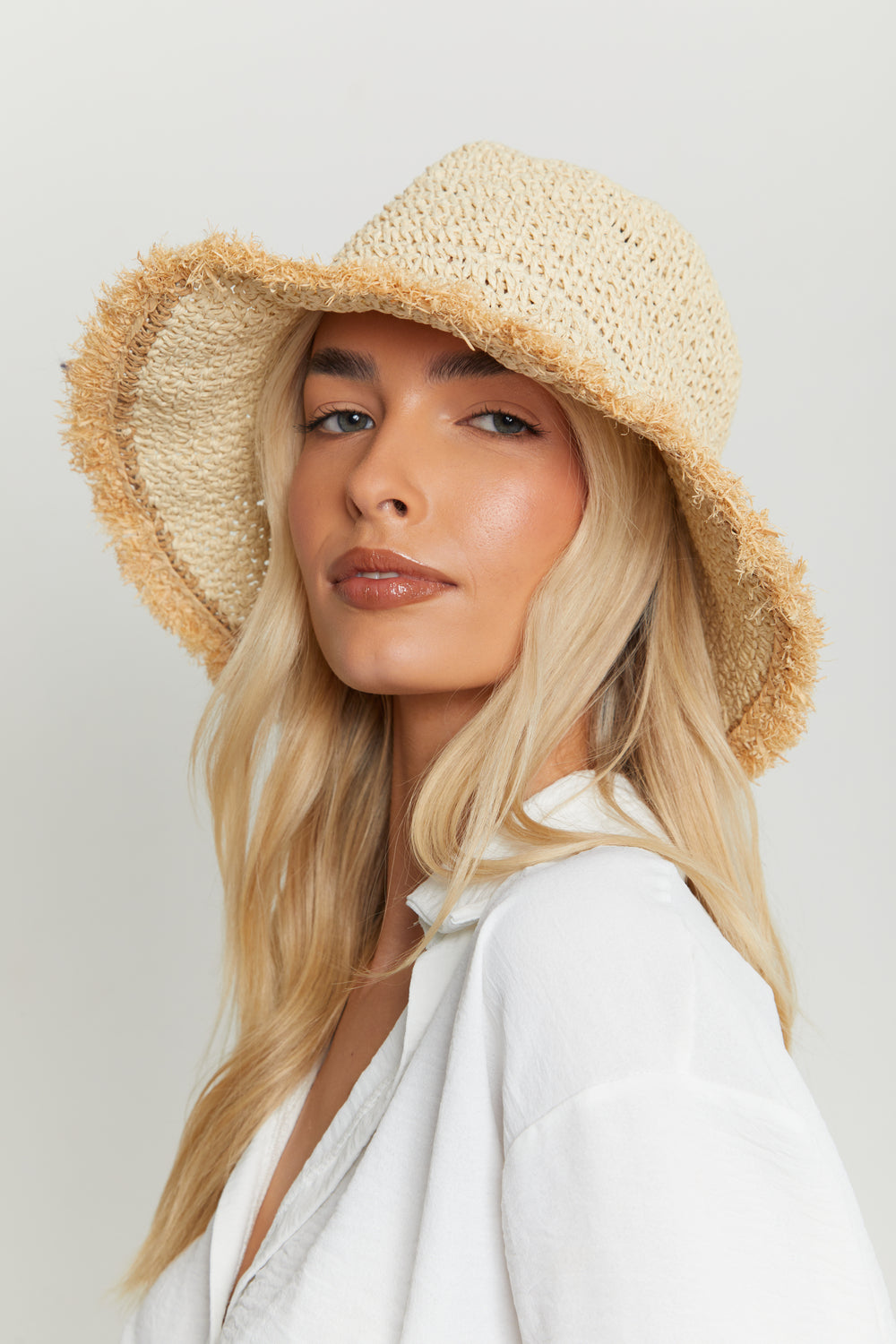 Madein frayed edge straw bucket  hat