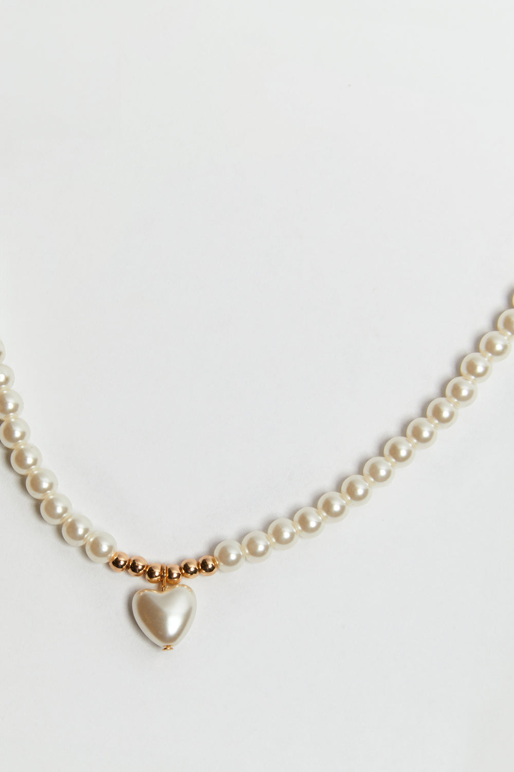 Madein Heart pearl choker