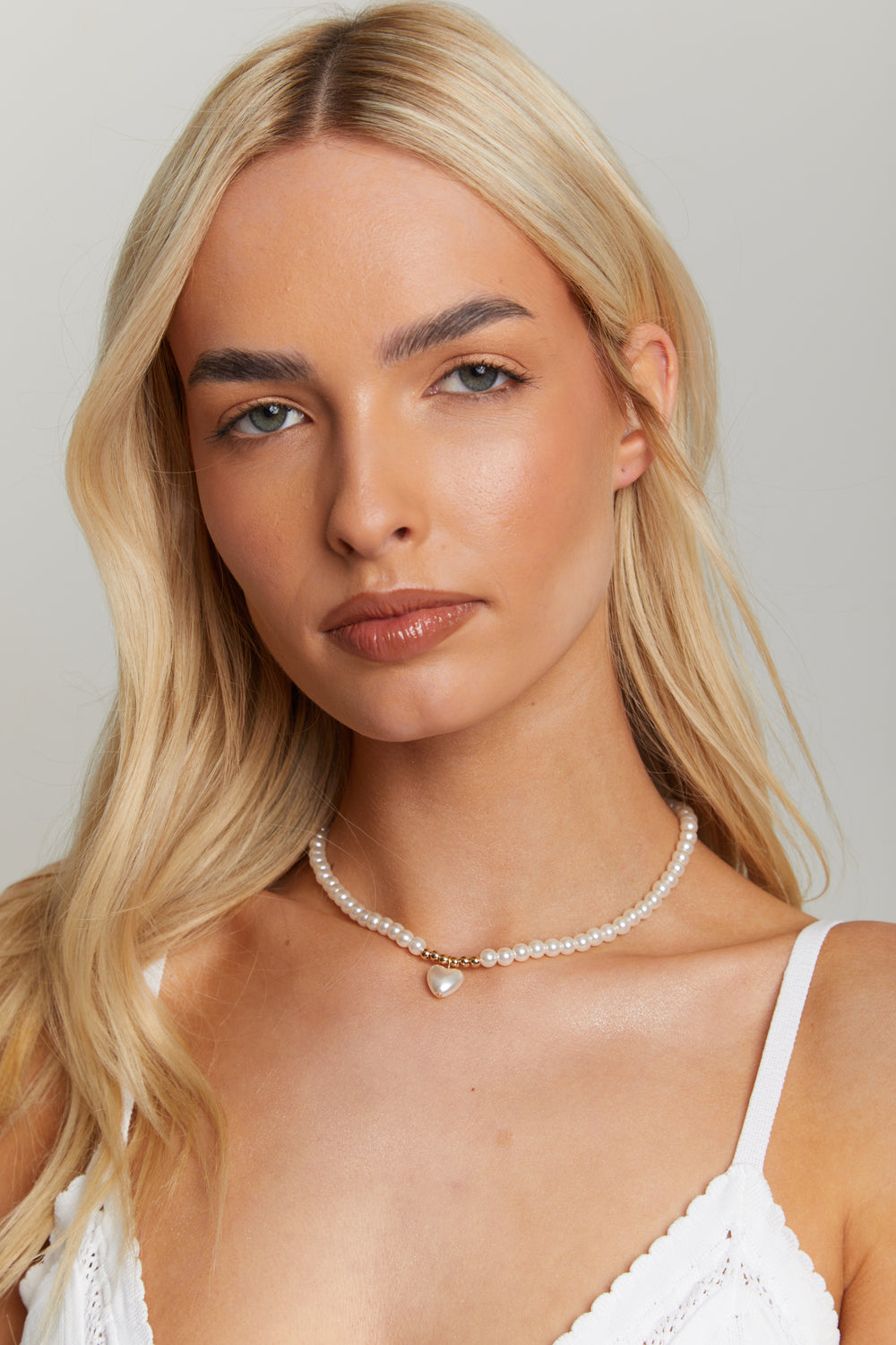 Madein Heart pearl choker