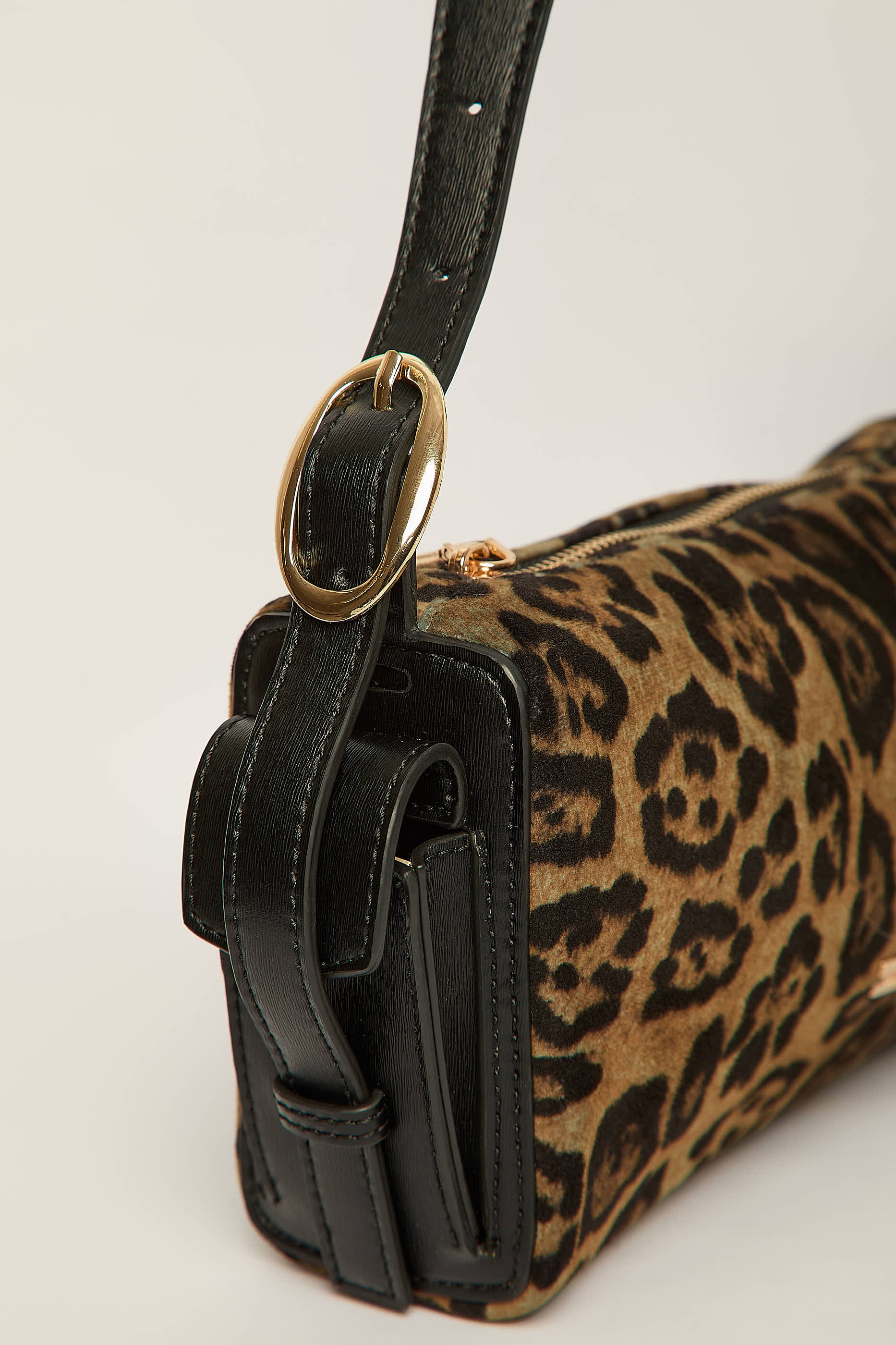 Leopard Belle 90's Box Shoulder Bag