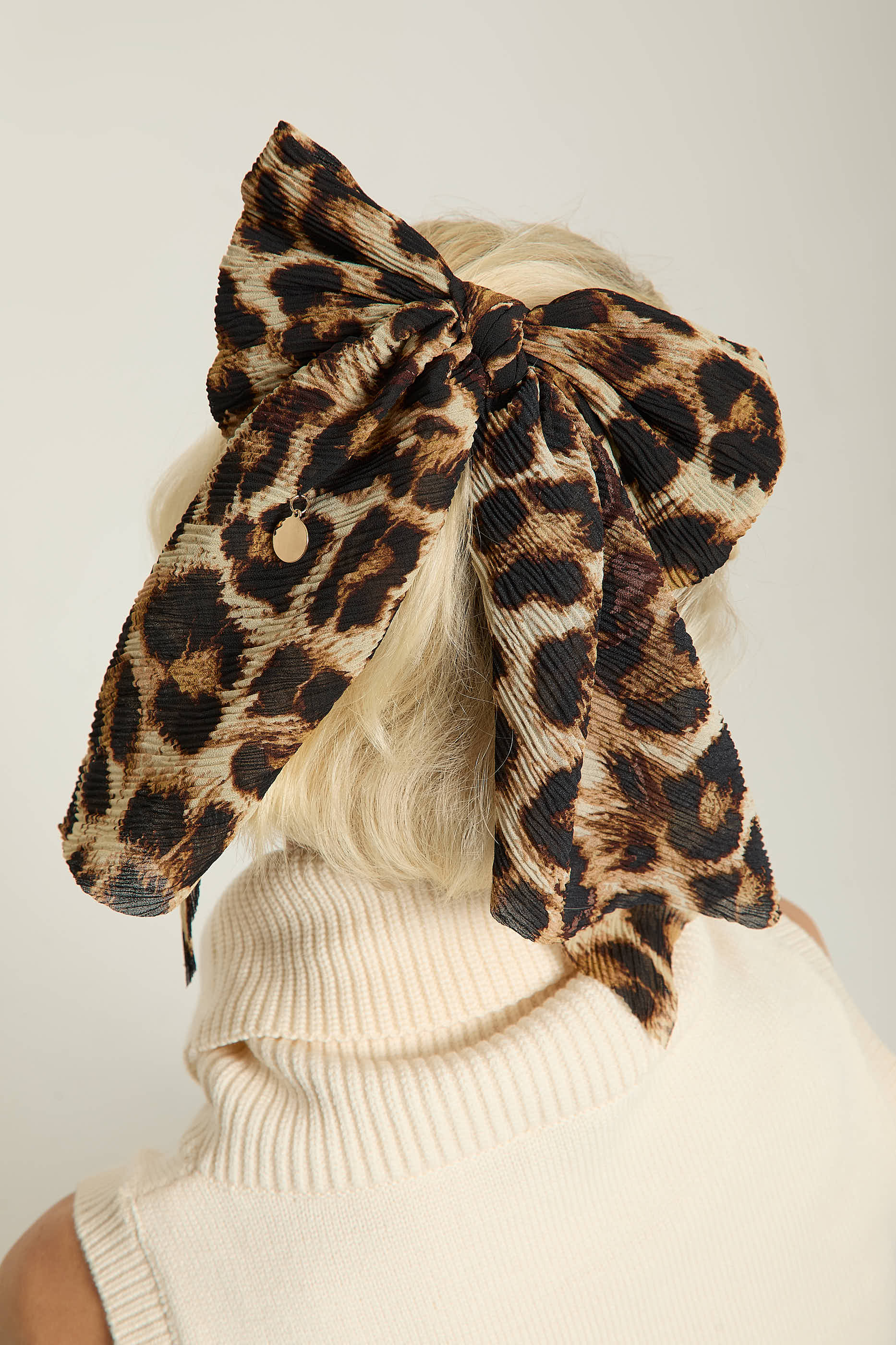 Oversized Leopard Halle Bow